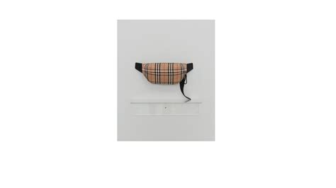 burberry nova ceck hose|burberry check design history.